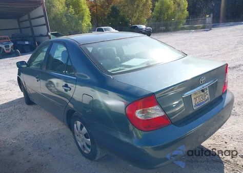 2002 Toyota Camry Le from USA, damaged, VIN 4T1BE32K92U558026
